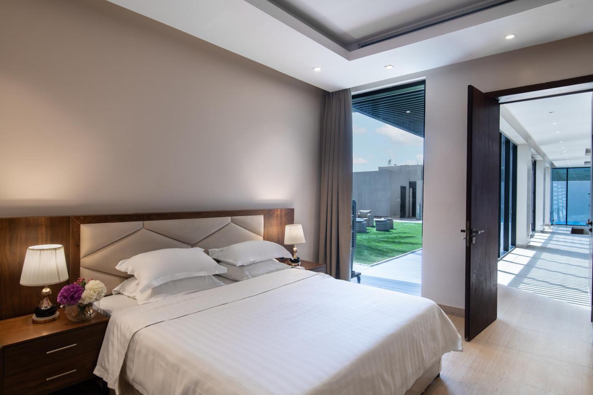The One Hotel Resorts - Эр-Рияд Экстерьер фото